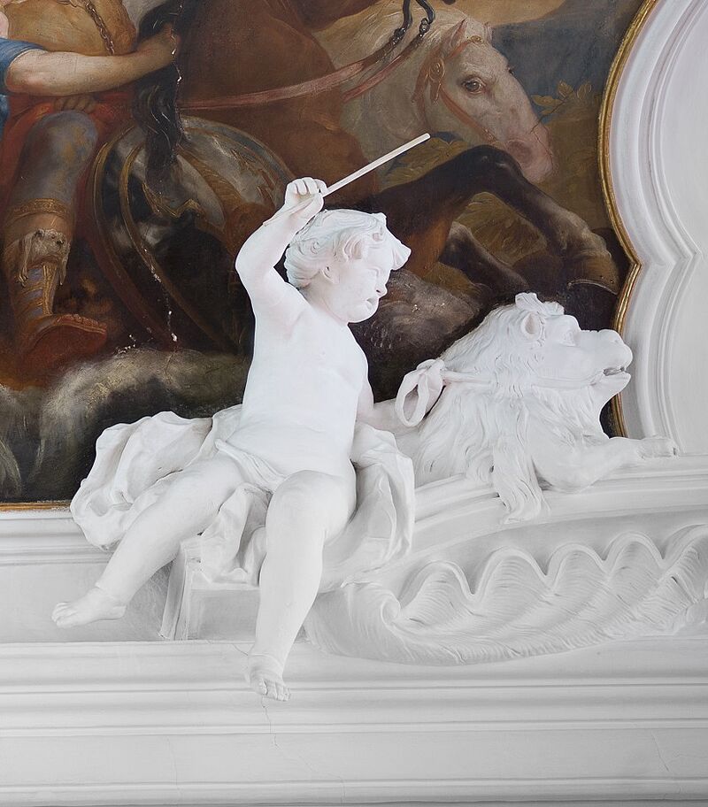 © Residenz zu Salzburg, Prunkräume, Foto: Stürzenbaum Stuckfigur Trabantenbild III - Allegorie der Selbstbeherrschung
