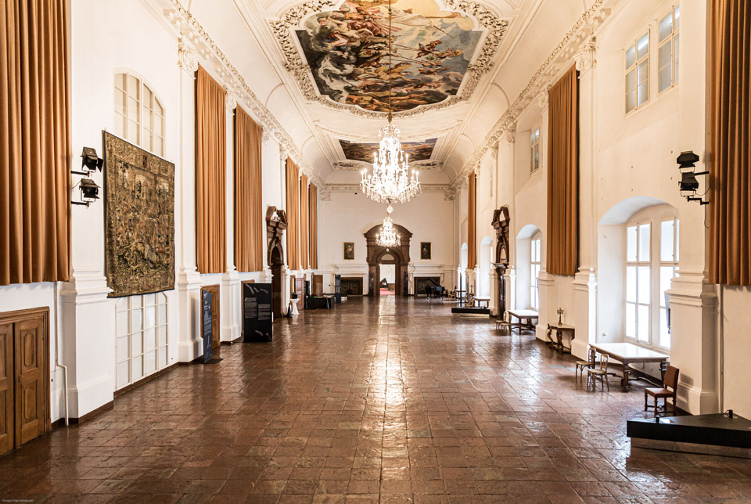 Blick in den Carabiniersaal in der Residenz