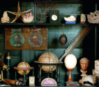 Globenschrank aus der Kunst- und Wunderkammer © Dommuseum/J. Kral Möchte Belegexemplar